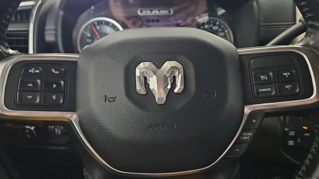 Used 2020 Bright White Clearcoat Ram Laramie image 16