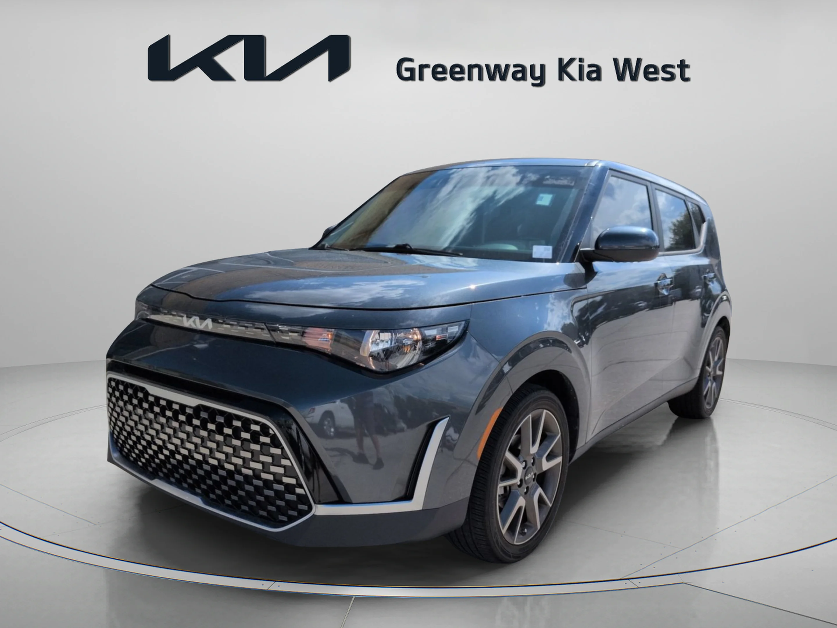 Certified Used 2024 Gravity Gray Kia EX image 4