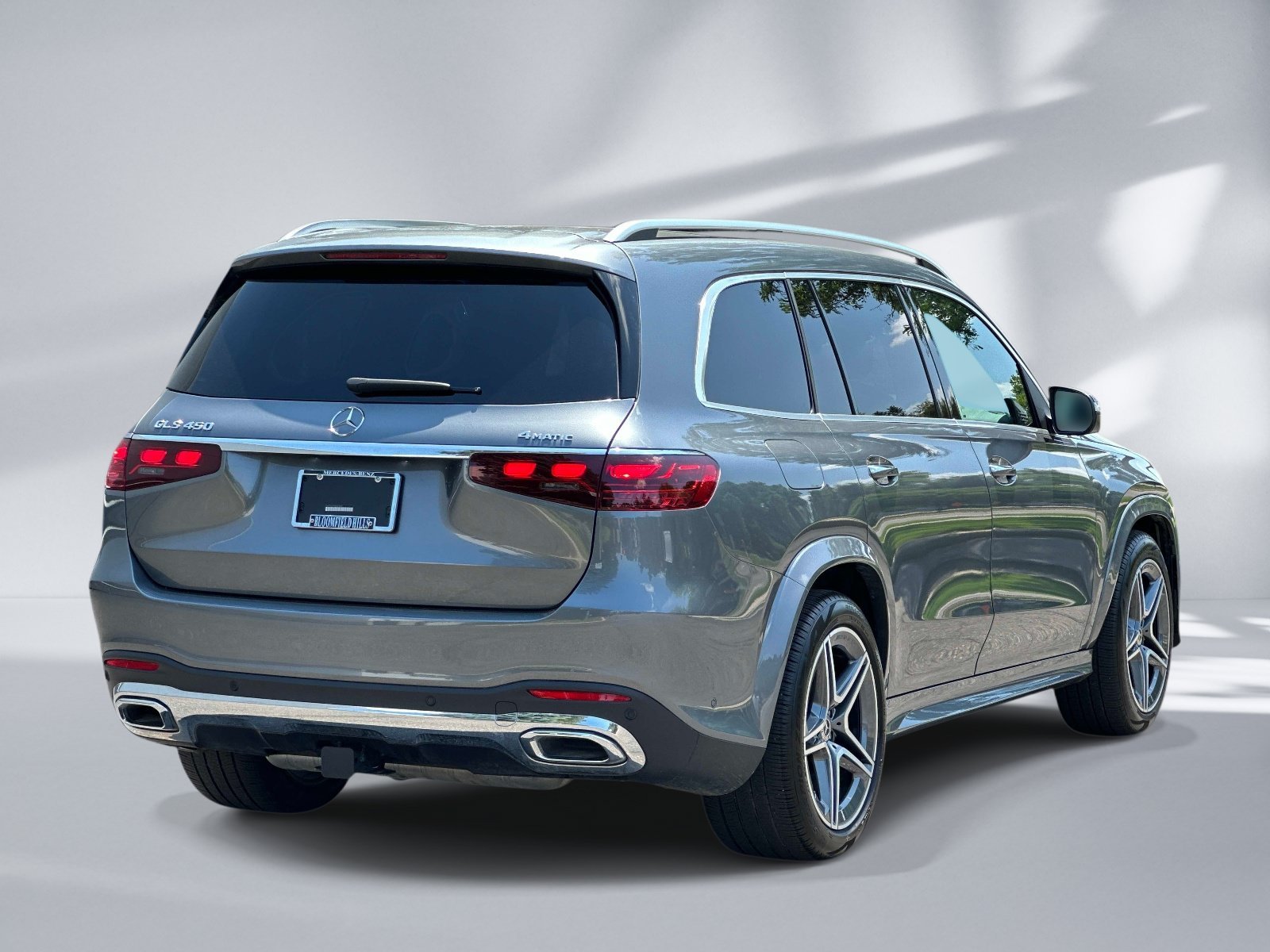 Certified Used 2025 Selenite Gray Metallic Mercedes-Benz GLS 450 image 4