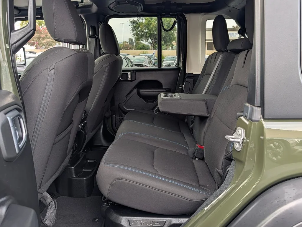 2023 Jeep Wrangler 4xe Rubicon 4XE - Photo 12