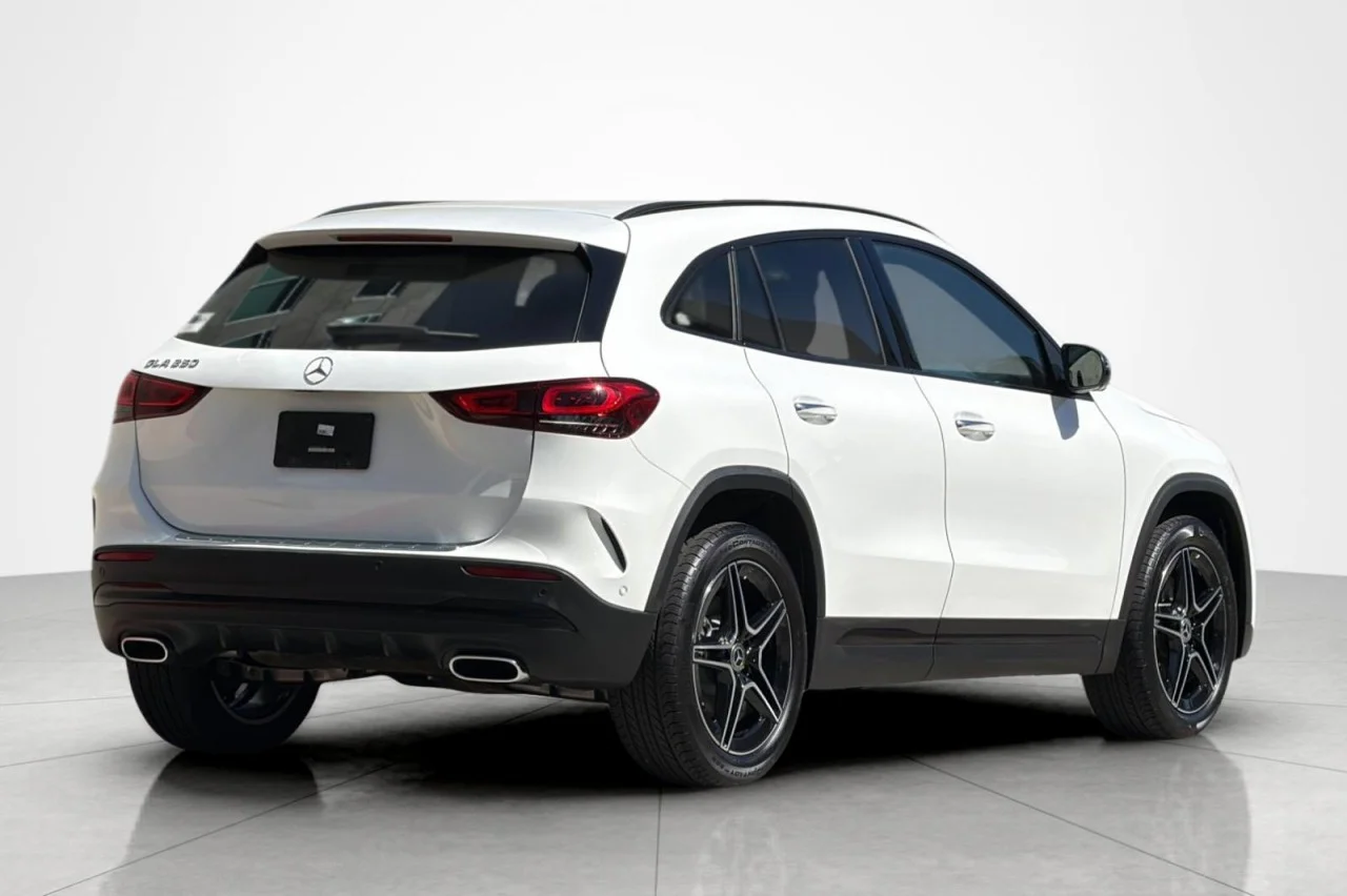 Certified Used 2023 Polar White Mercedes-Benz GLA 250 image 5