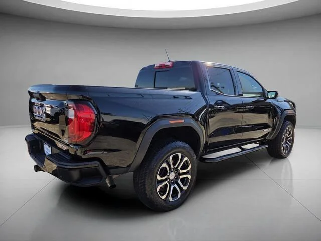 Used 2023 Onyx Black GMC 4WD AT4 image 5