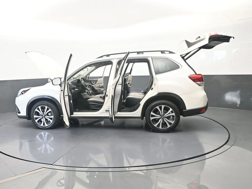 Used 2022 Crystal White Pearl Subaru Limited image 72