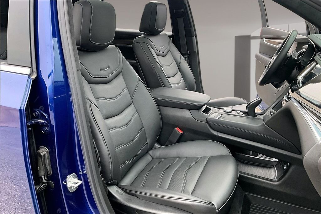 Used 2025 Blue Cadillac Premium Luxury image 7