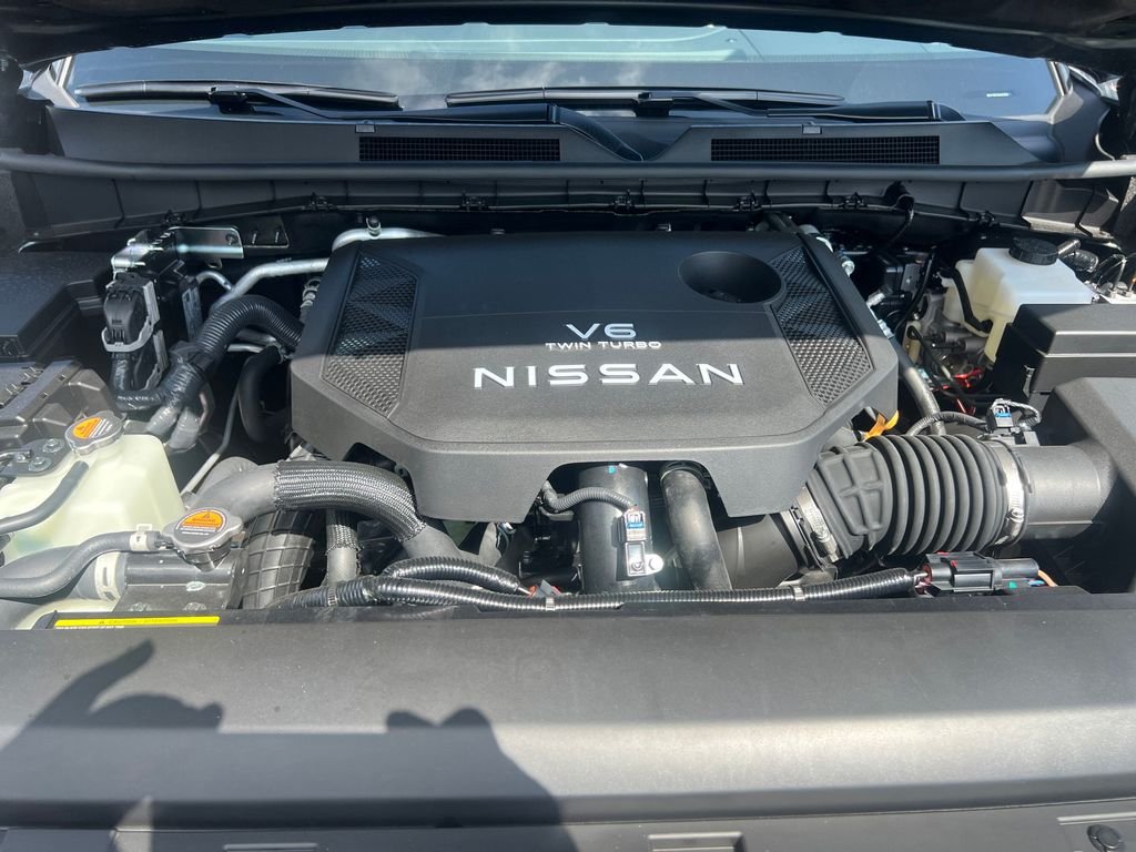 2025 Nissan Armada PRO-4X - Photo 22