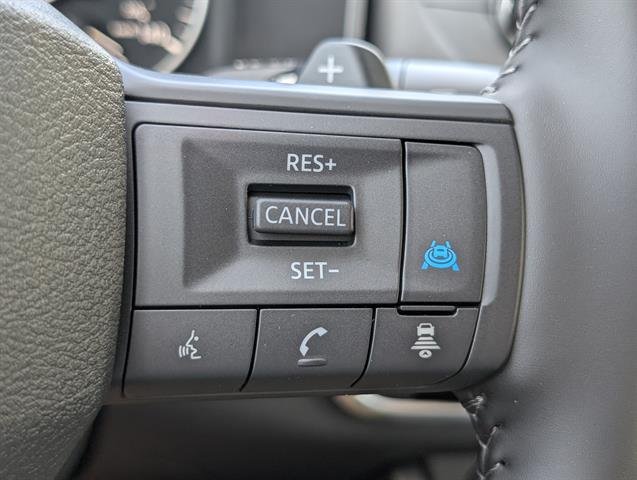 New 2026 Everest White Pearl Tricoat Nissan SV image 23