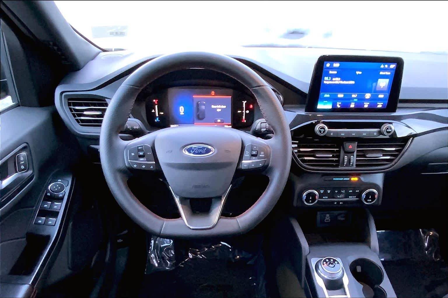 Used 2025 Agate Black Ford ST-Line image 6