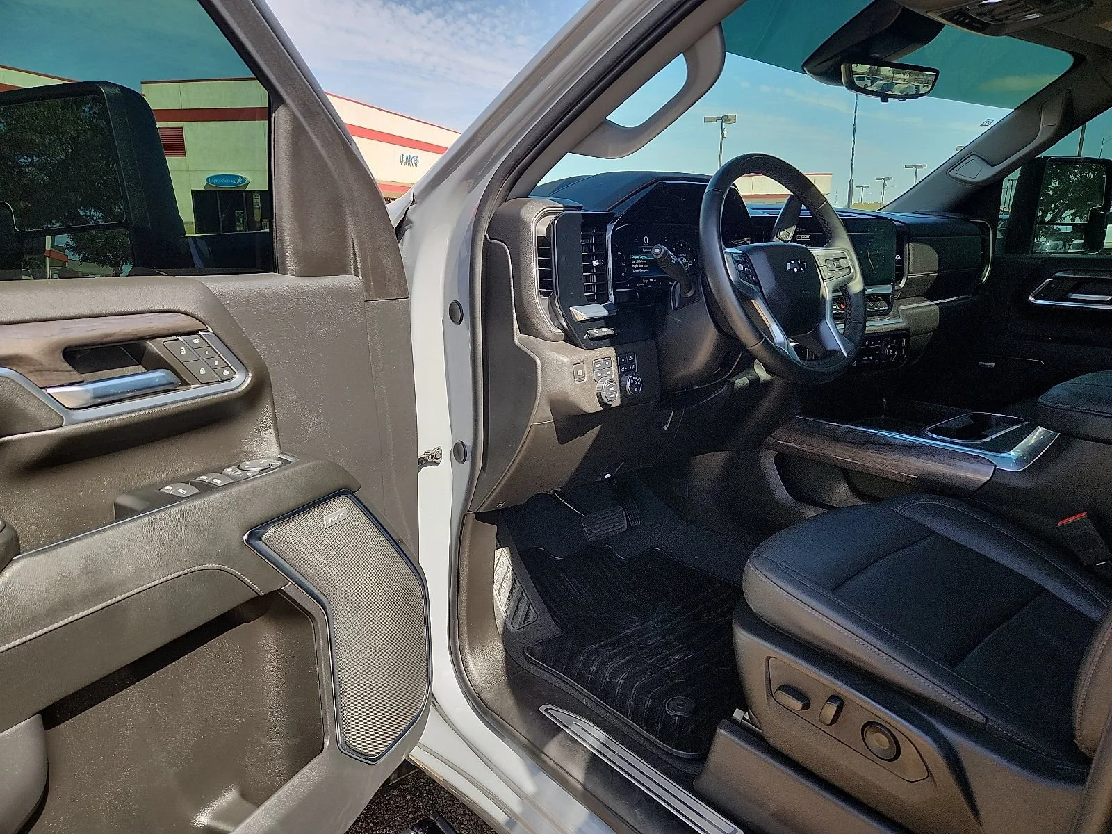 Used 2024 Slate Gray Metallic Chevrolet LTZ image 13
