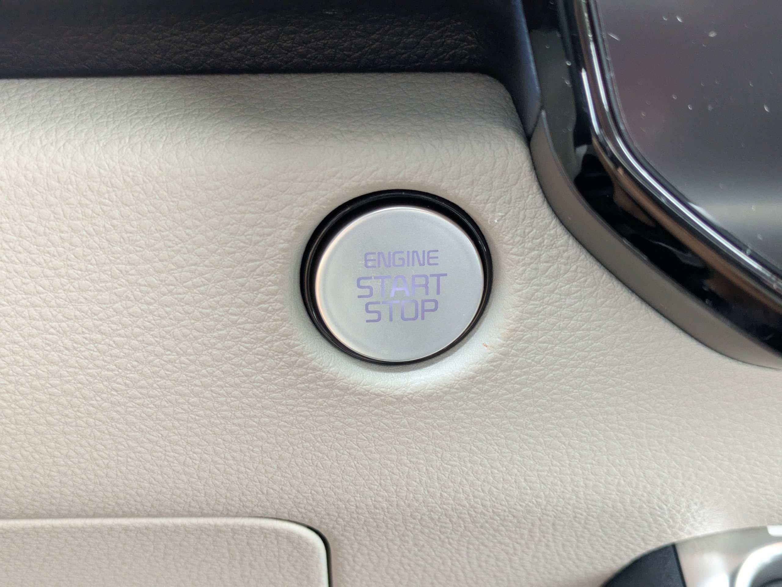 New 2026 Ivory Silver Kia SX image 28