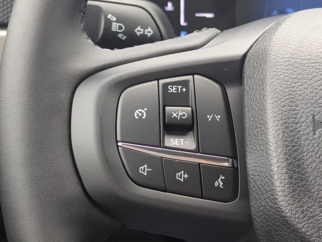 New 2026 Shadow Black Ford XLT image 25