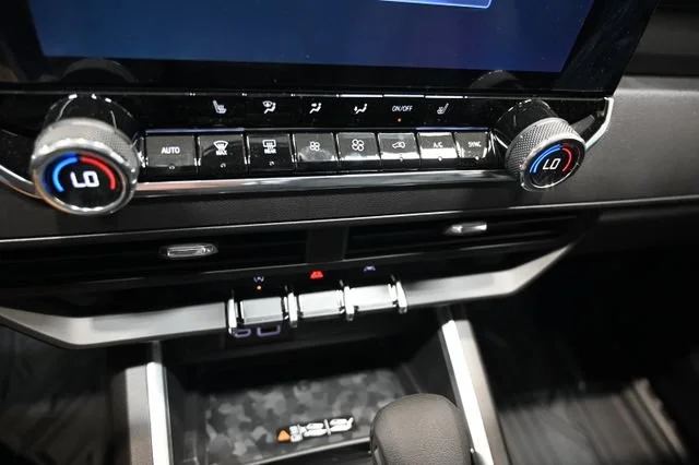2026 Chevrolet Colorado Trail Boss - Photo 19