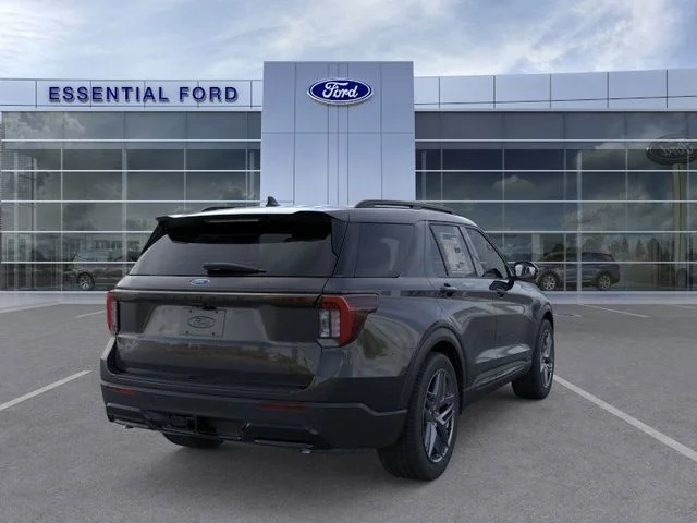 New 2026 Agate Black Metallic Ford ST-Line image 8