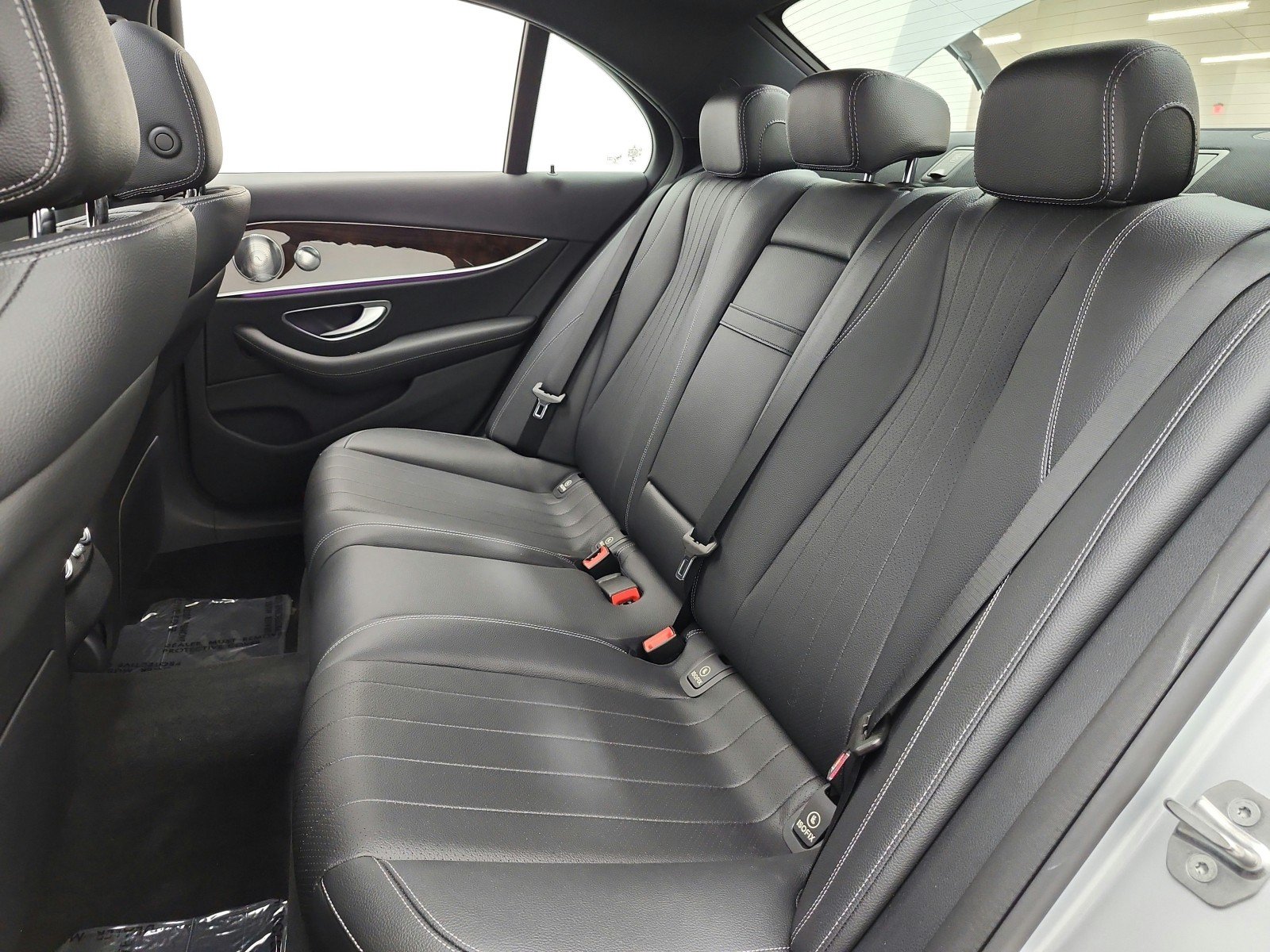 Used 2017 Iridium Silver Metallic Mercedes-Benz E 300 Sport image 24