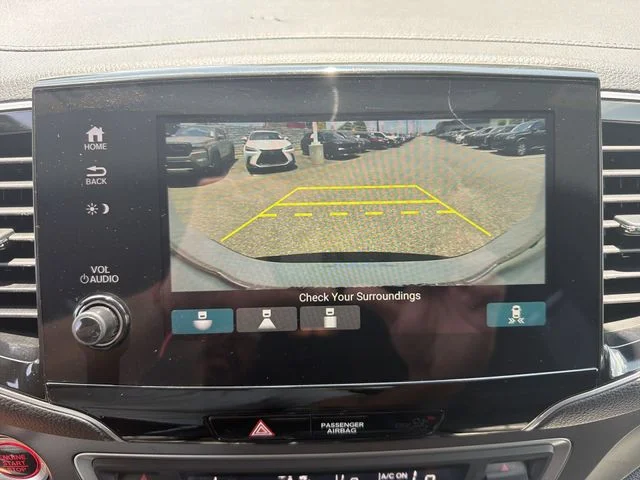 Used 2020  Honda EX-L image 17