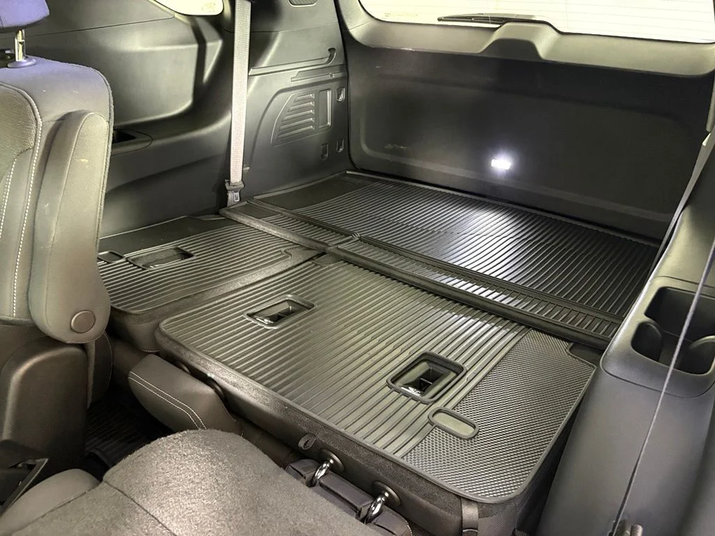 Used 2026 Gray Chevrolet LT image 42