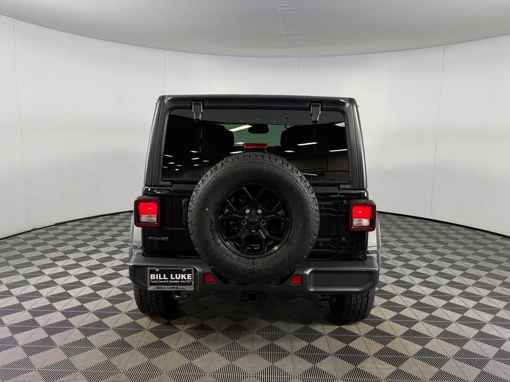 Certified Used 2025 Black Jeep Sport S 4xe image 8