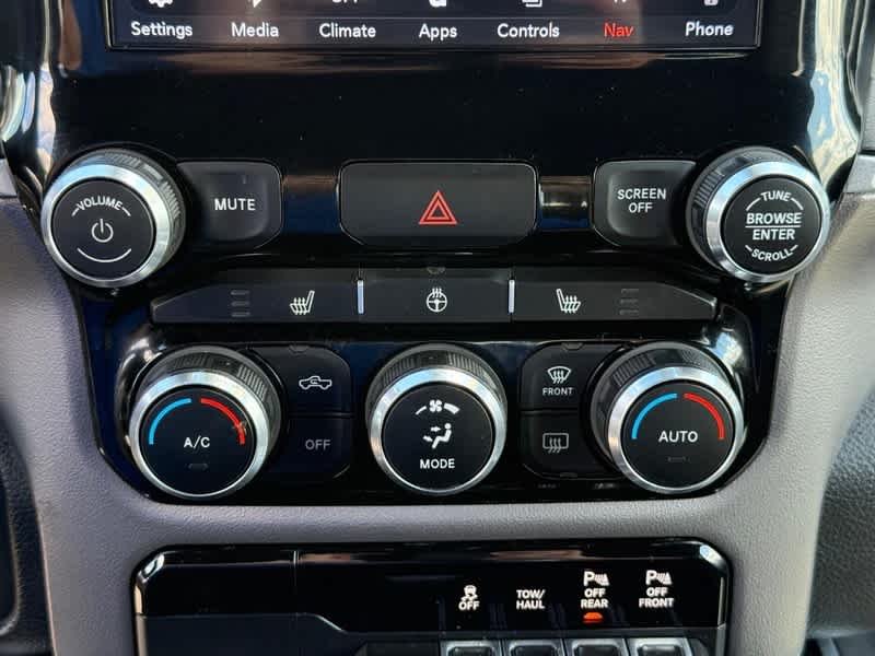 Used 2019 Diamond Black Crystal Pearlcoat Ram Big Horn/Lone Star image 20