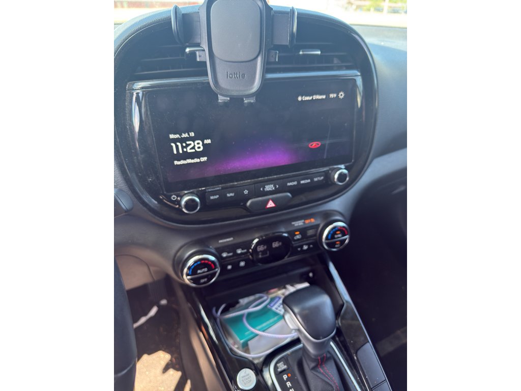 Used 2023 Snow White Pearl Kia GT-Line image 3