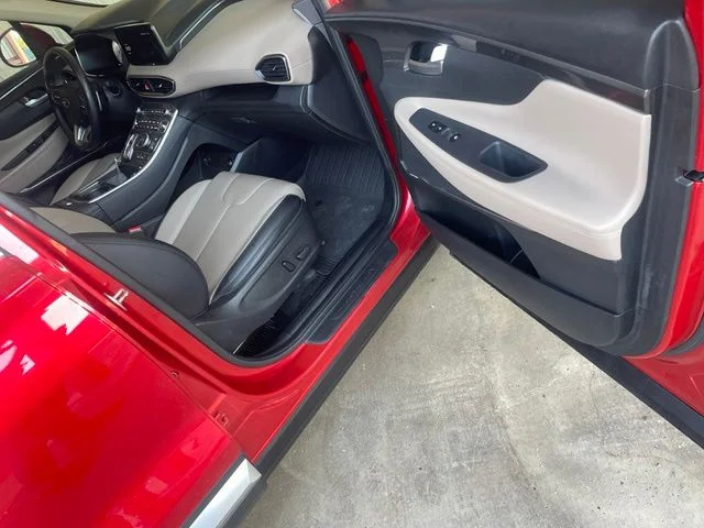 Used 2023 Red Hyundai SEL image 21