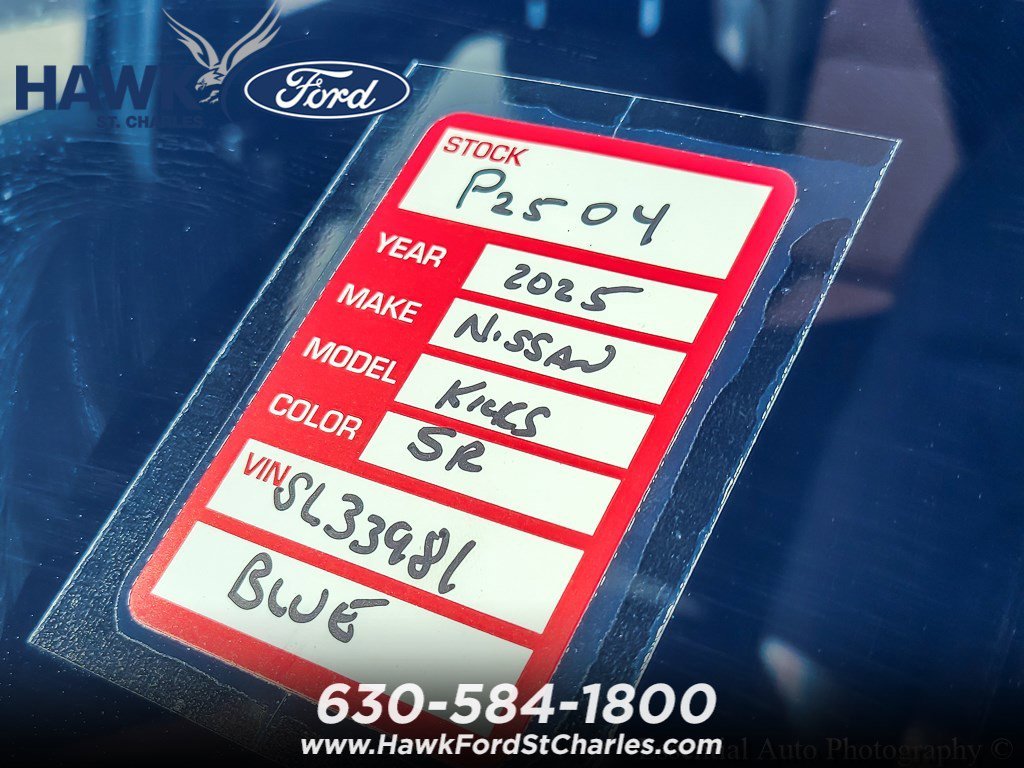 Used 2025 Deep Blue Pearl Nissan SR image 22