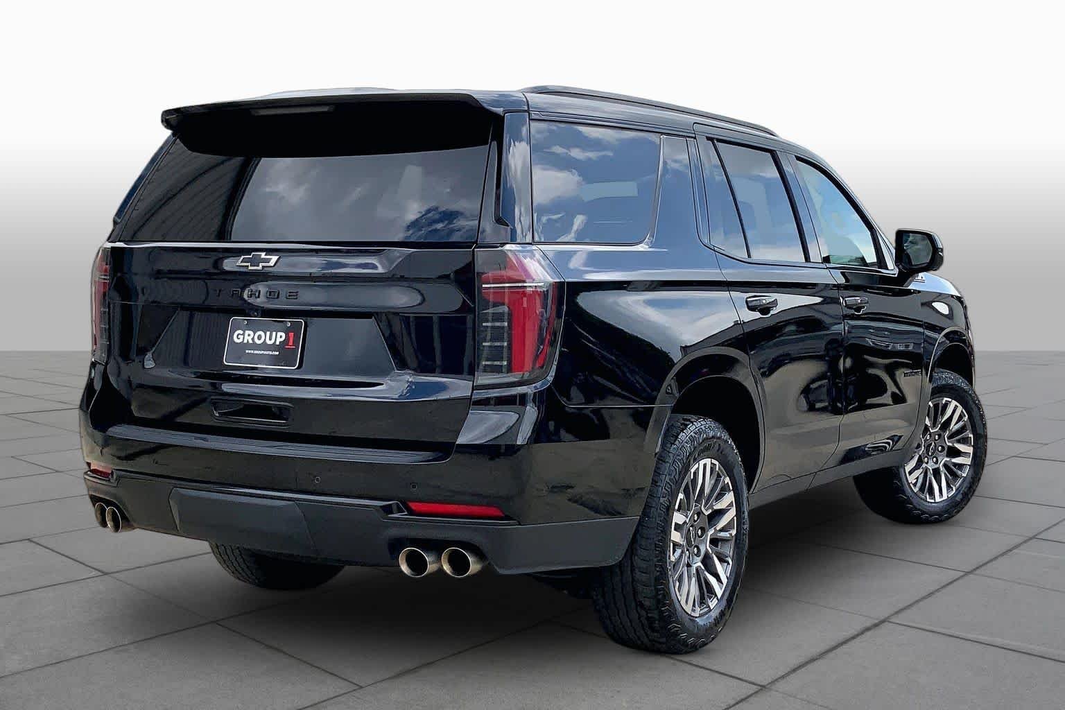 Used 2025 Black Chevrolet Z71 image 12