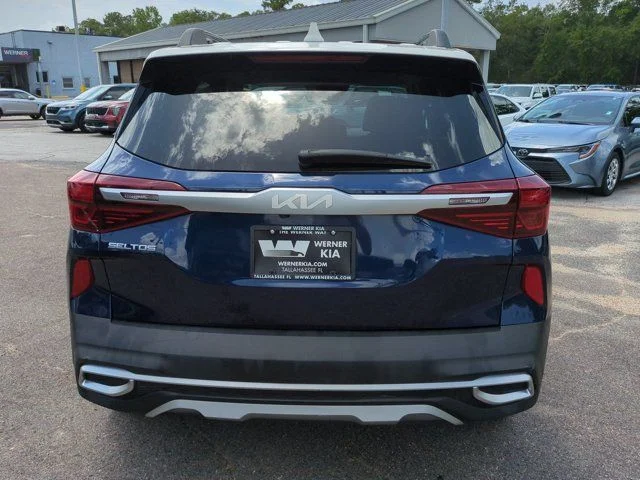 Certified Used 2022  Kia Nightfall image 6
