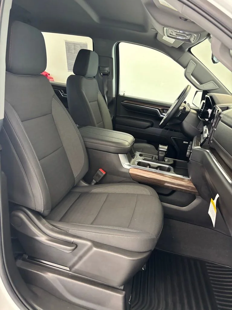 2024 Chevrolet Silverado 1500 RST - Photo 22