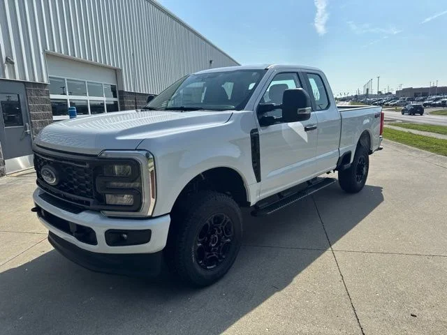 New 2026 Oxford White Ford F-250® XL image 10