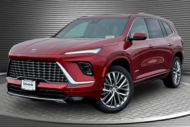 2026 Buick Enclave Avenir AWD's photo