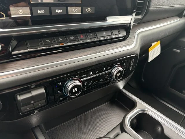 New 2026 Onyx Black GMC SLT image 28