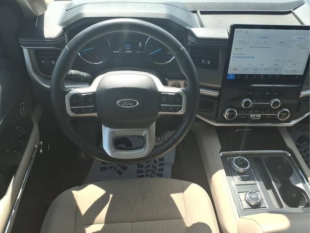 Used 2024 Black Ford XLT image 4
