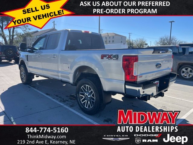 Used 2019 Silver Ford Lariat image 2