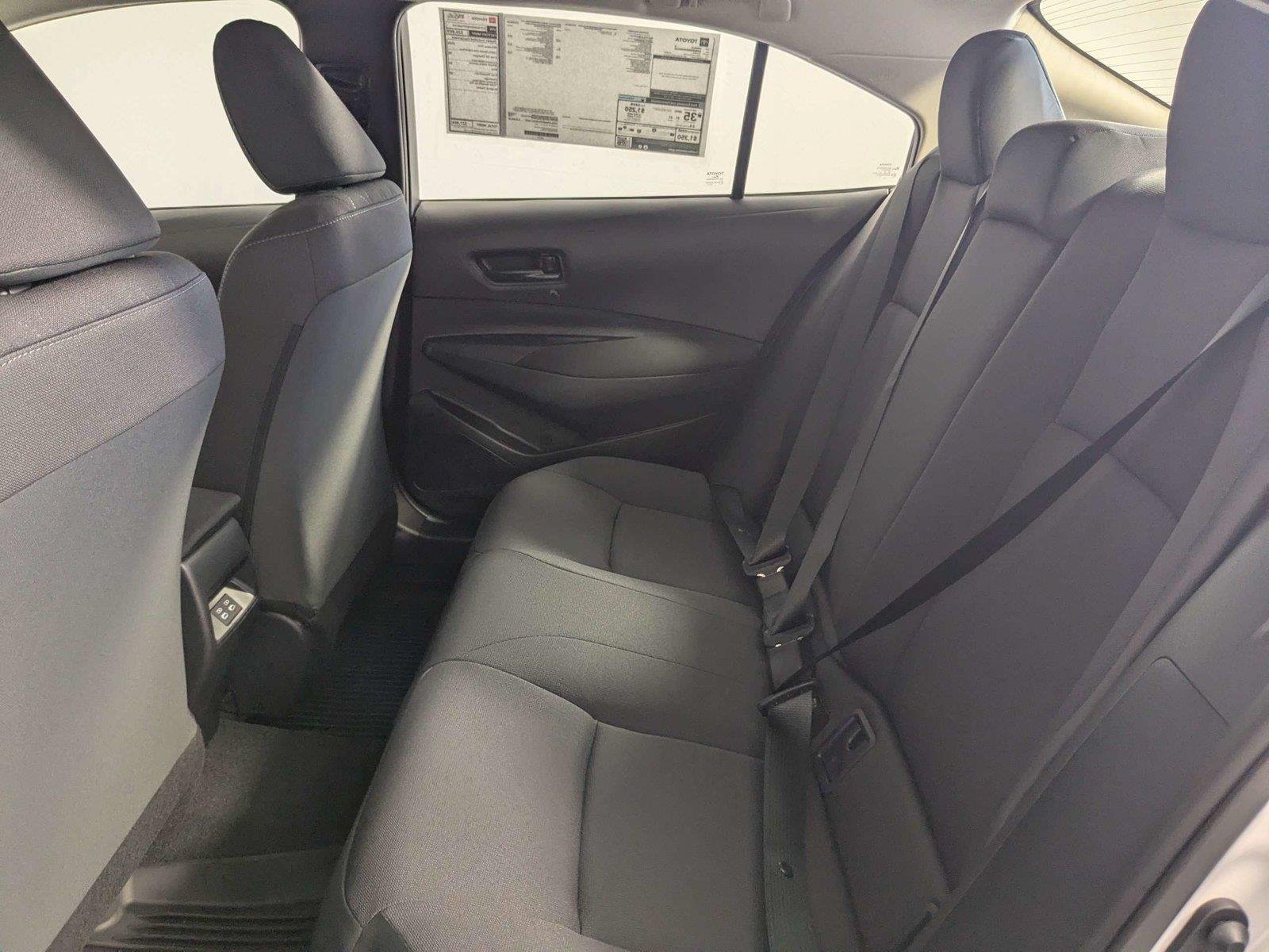 New 2027 Wind Chill Pearl <sup>1</sup> Toyota  LE image 20