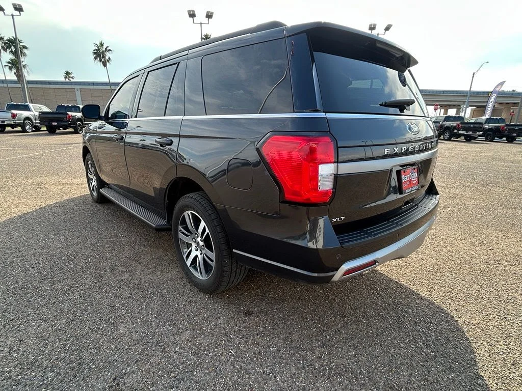 Used 2024 Gray Ford XLT image 4