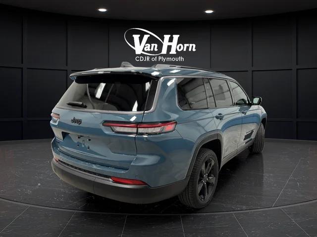 New 2026 Steel Blue Exterior Paint Jeep Limited image 7