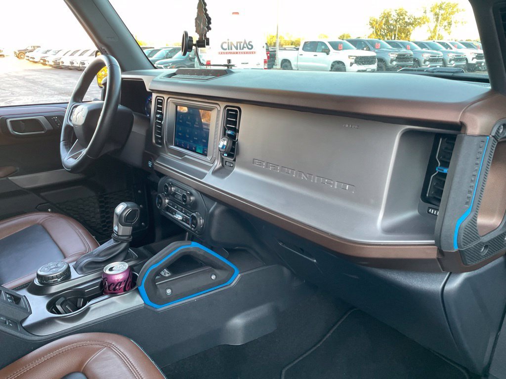 Used 2023 Blue Ford Outer Banks image 11
