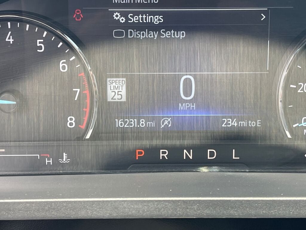 Used 2024 Iconic Silver Ford ST-Line image 3