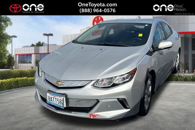 2017 Chevrolet Volt Premier's photo