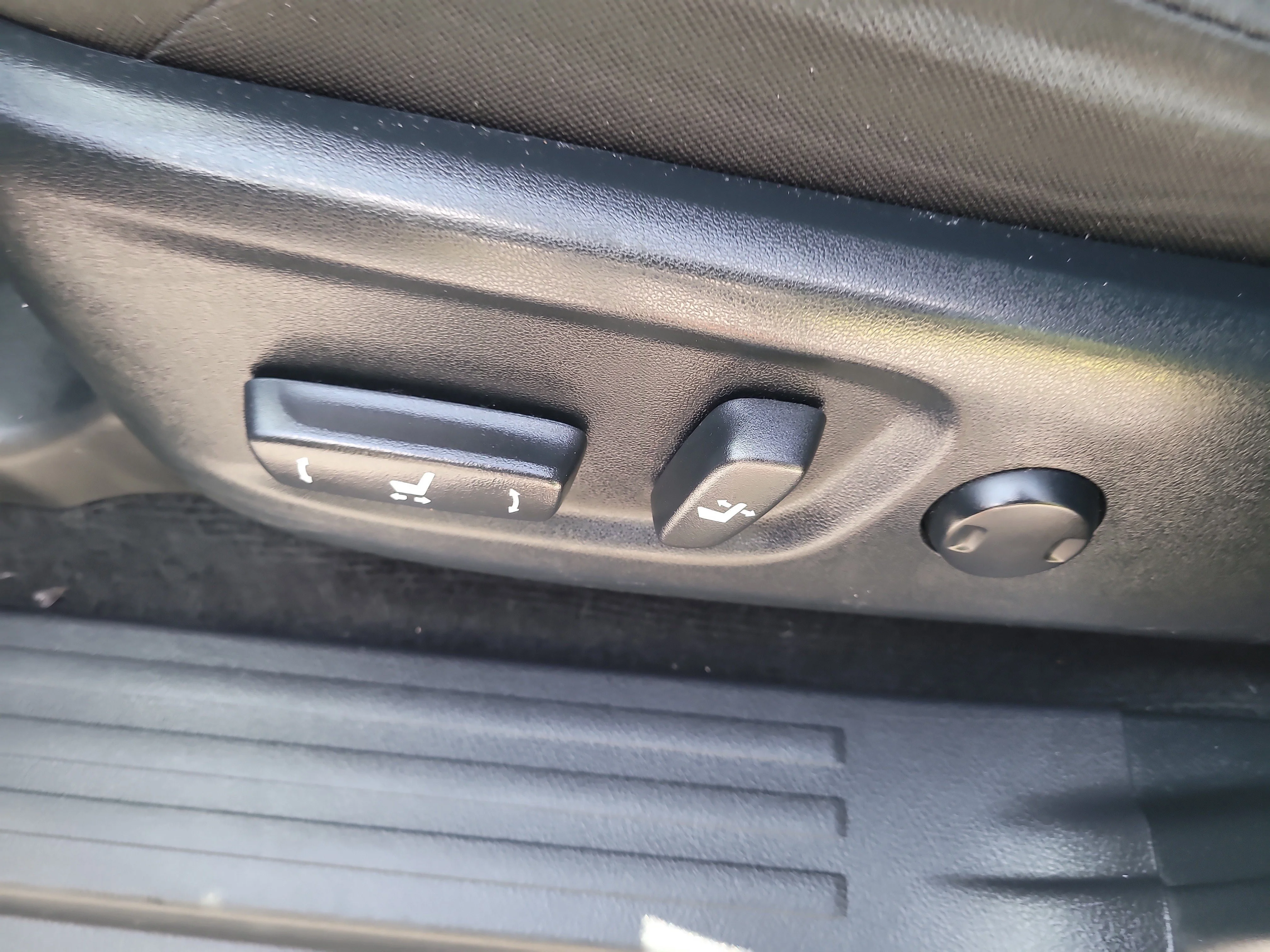 Used 2021 Magnetic Gray Metallic Toyota SR5 image 20