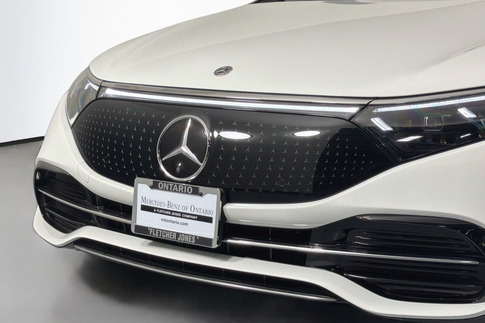 Certified Used 2024 Polar White Mercedes-Benz 450+ image 12
