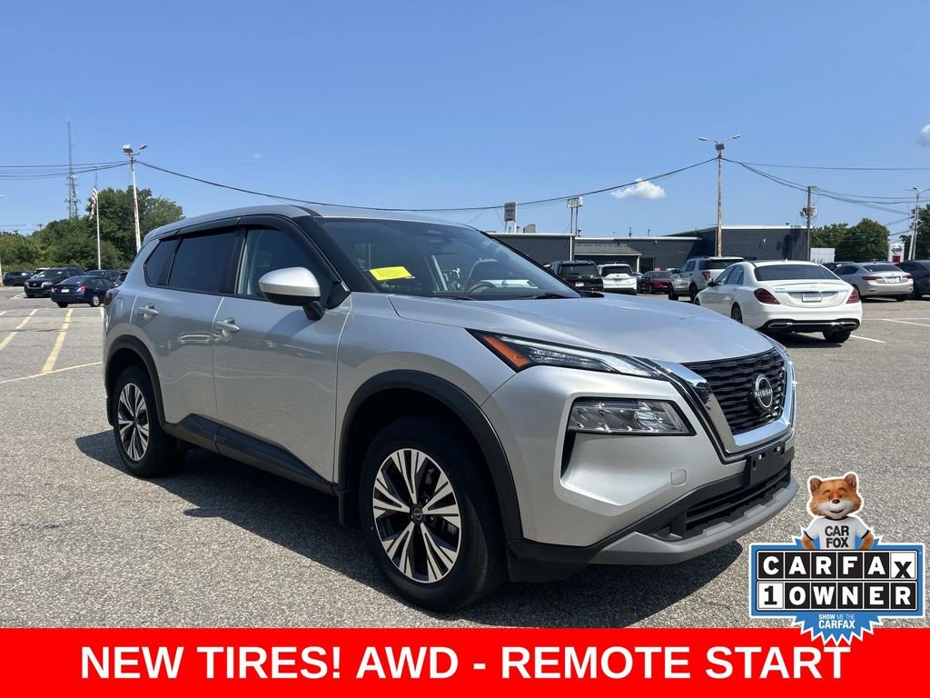 Used 2023 Silver Nissan SV image 7