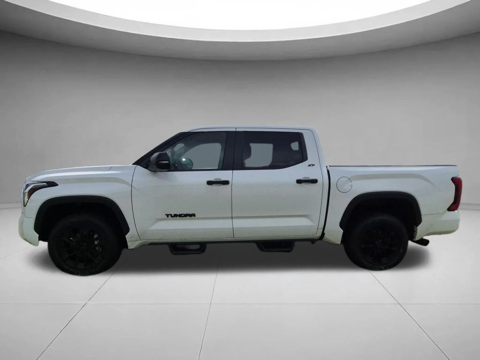 Used 2024 Ice Cap Toyota SR5 image 2