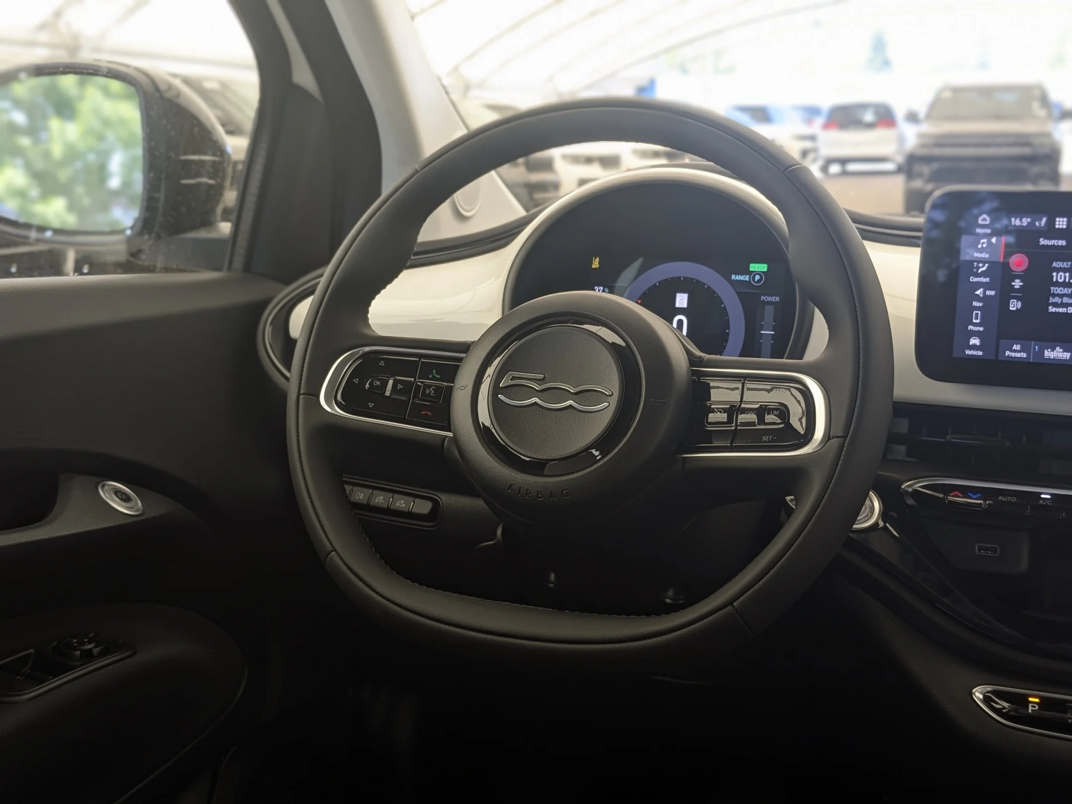New 2026 White FIAT Pop - - FWD - Backup Camera - Lane Keep Assist - Rear Park Assist - Auto Climate & More! image 15