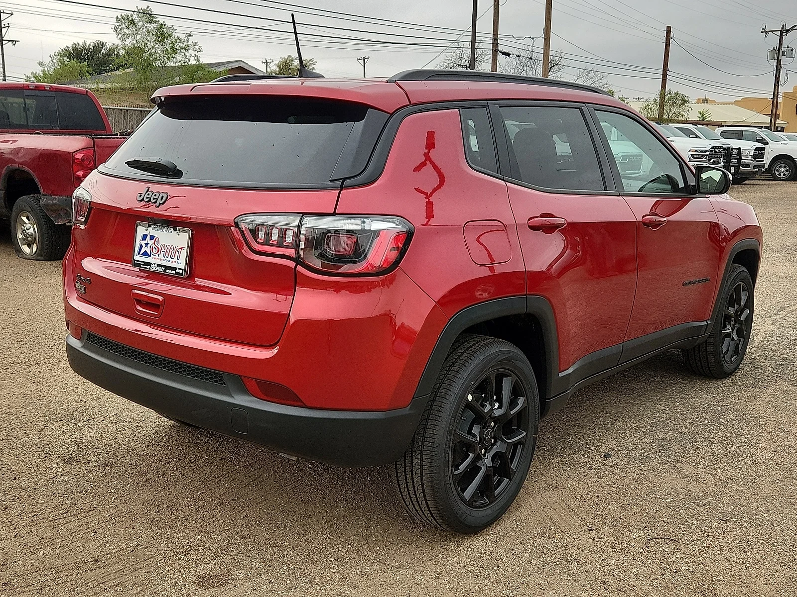 New 2026 PR6 Red Hot Pea Jeep LATITUDE 4X4 image 4