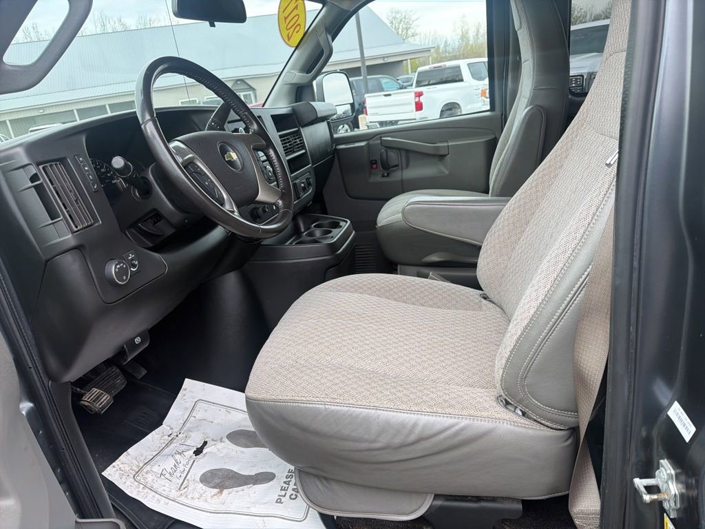 Used 2017 CYBER GRAY METALLIC Chevrolet LT image 11
