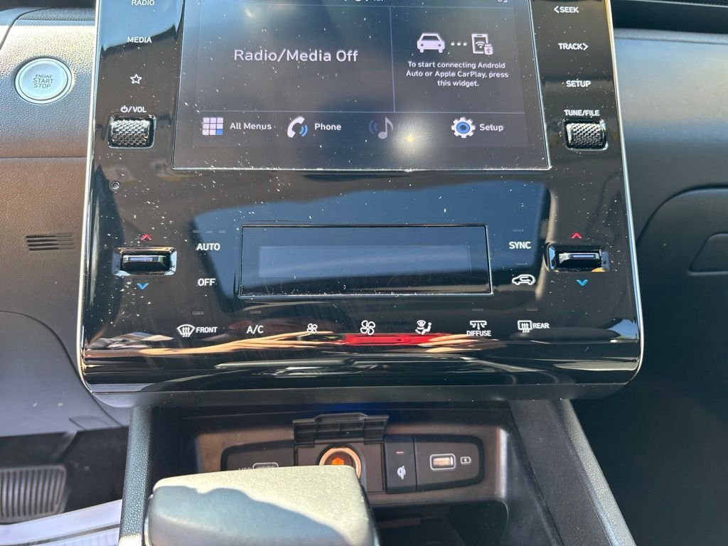Used 2022 Gray Hyundai SEL image 18