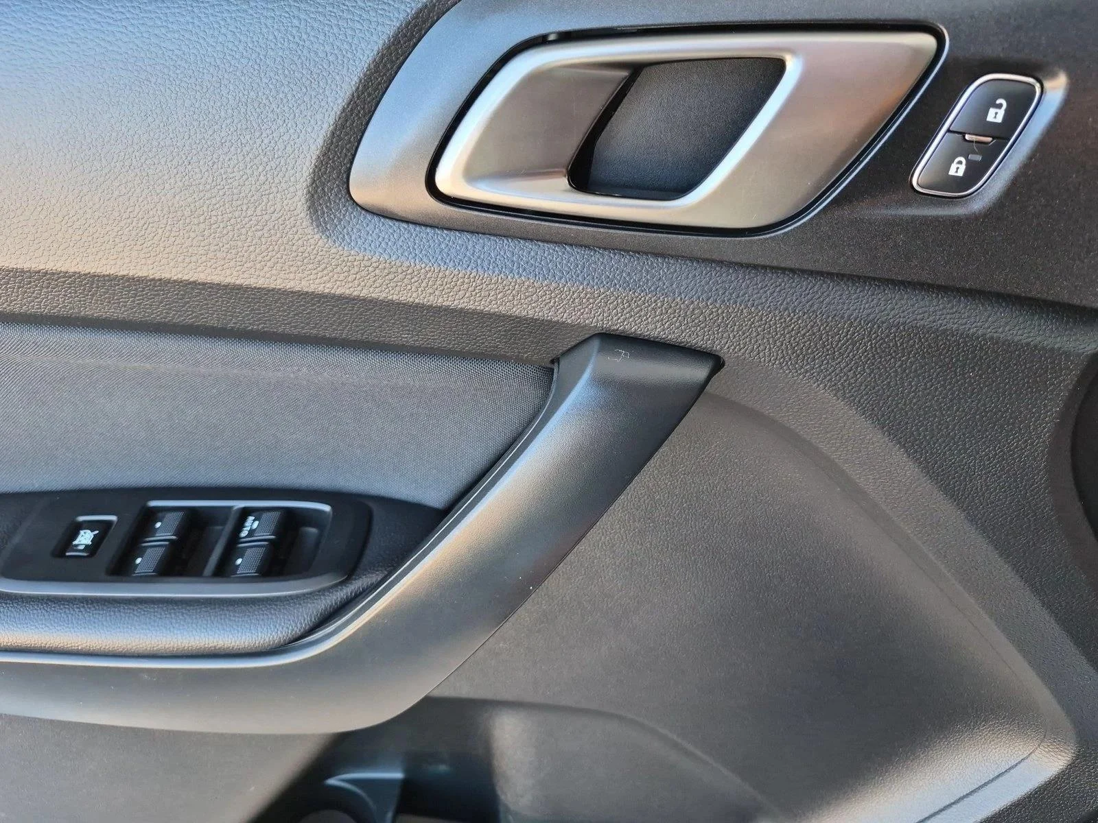 Used 2022 Cactus Gray Ford XLT image 25