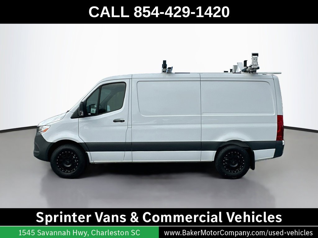 New 2026 Arctic White Mercedes-Benz Cargo 144 WB image 2