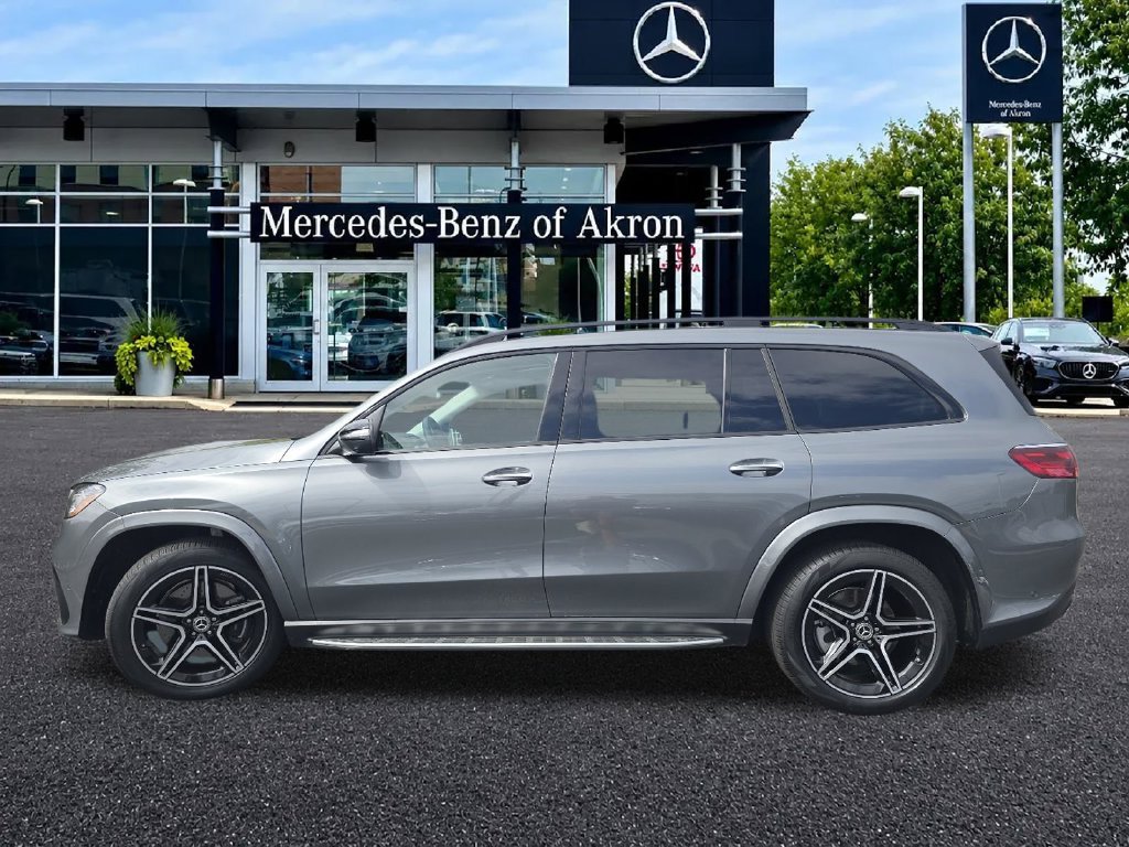 New 2026 Selenite Grey Metallic Mercedes-Benz GLS 450 image 26