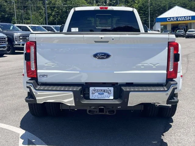 New 2026 Star White Metallic Tri-Coat Ford F-350® Lariat® image 3